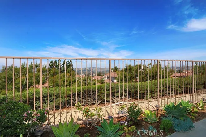 27449 Via Petra, San Juan Capistrano, California 92675