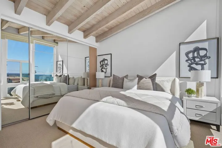 24 Yawl Street 2, Marina Del Rey, California 90292