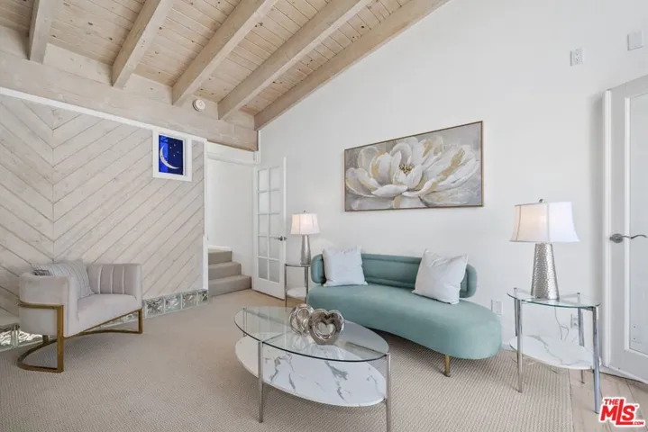 24 Yawl Street 2, Marina Del Rey, California 90292