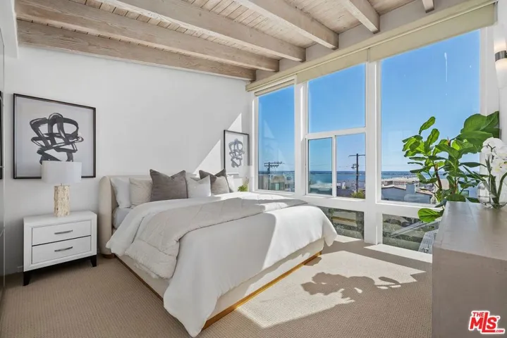 24 Yawl Street 2, Marina Del Rey, California 90292