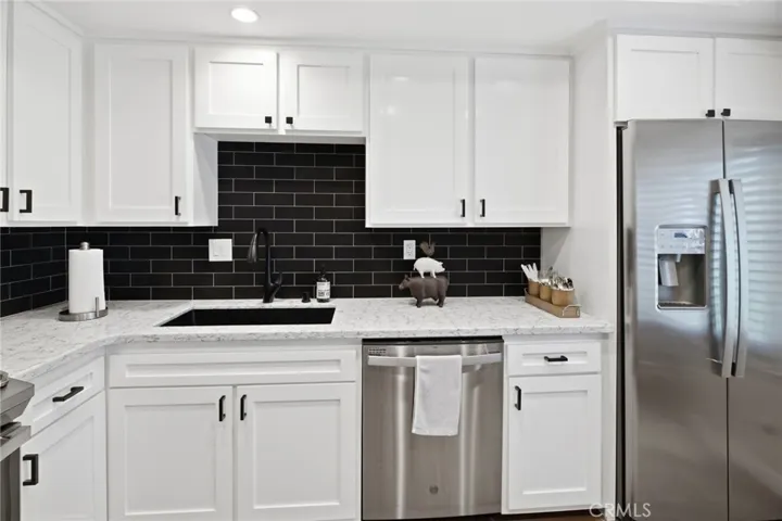 26746 Dulcinea, Mission Viejo, California 92691