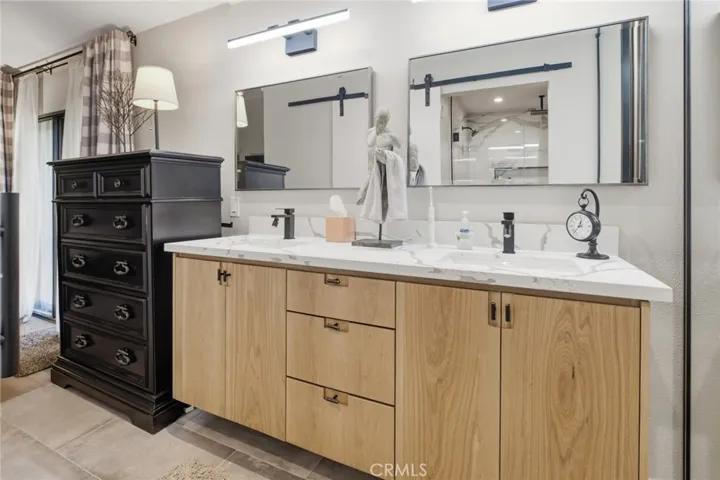 26746 Dulcinea, Mission Viejo, California 92691