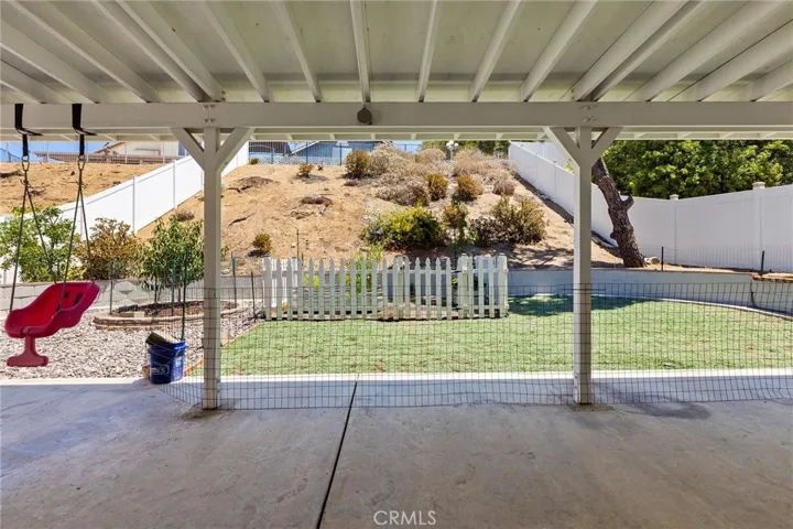 387 Glacier, Corona, California 92879