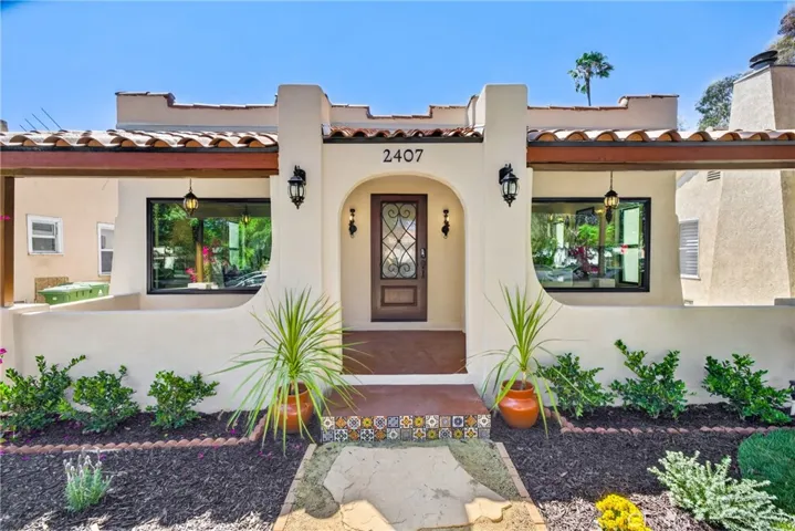 2407 S Orange, Los Angeles, California 90016