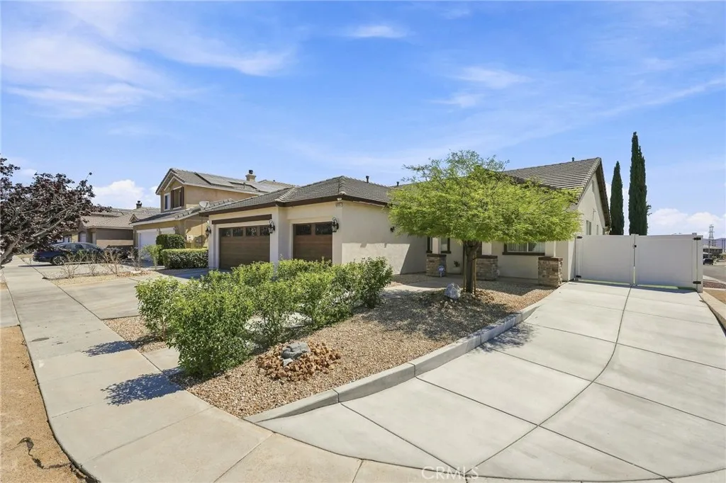 8935 Hydrangea, Hesperia, California 92344 — photo 5