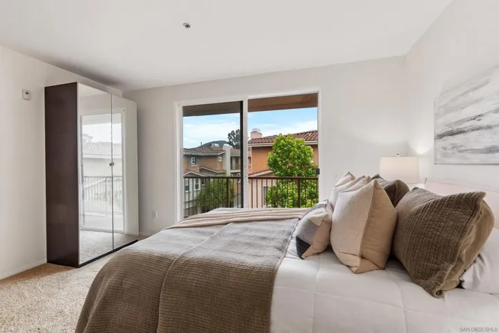 13021 Evening Creek Dr S 21, San Diego, California 92128