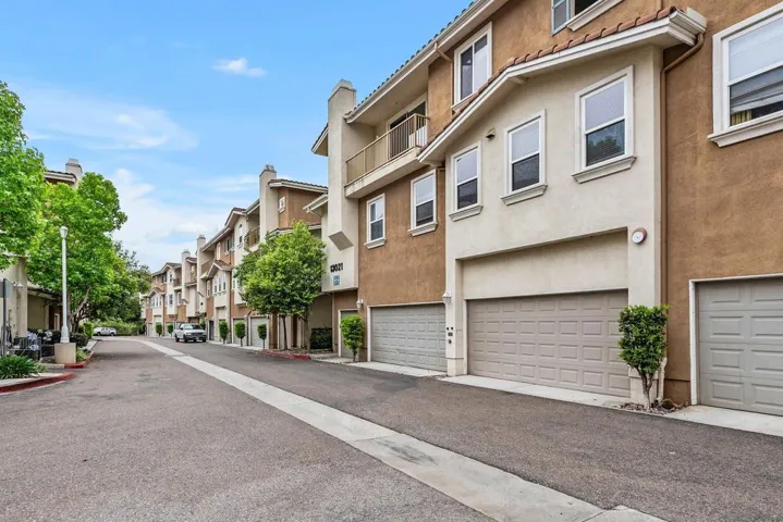 13021 Evening Creek Dr S 21, San Diego, California 92128