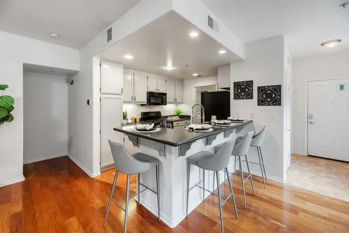 13021 Evening Creek Dr S 21, San Diego, California 92128