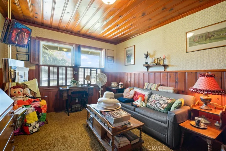 929 Capistrano, Salinas, California 93901