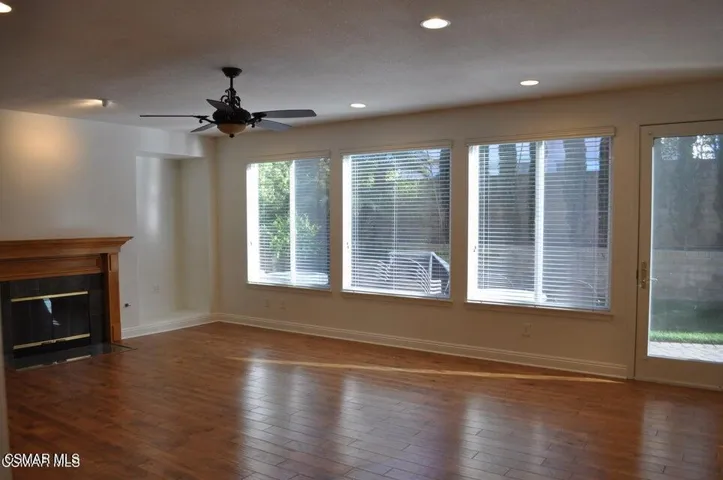 1596 Blue Canyon Family room 3