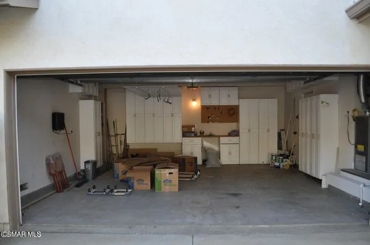 1596 Blue Canyon garage