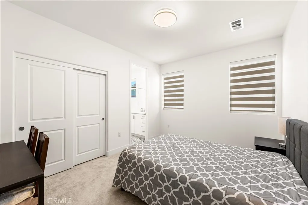 Upstairs Bedroom 2