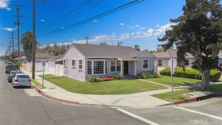 4703 N Bellflower Blvd, Long Beach, California 90808