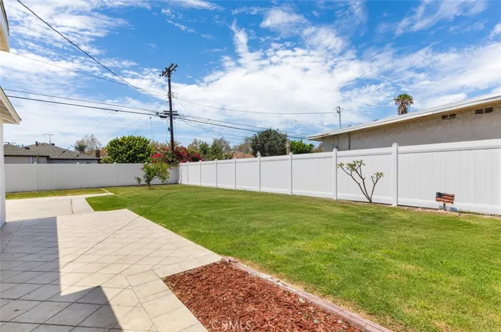 4703 N Bellflower Blvd, Long Beach, California 90808