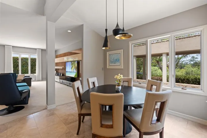 16775 Via Lago Azul, Rancho Santa Fe, California 92067