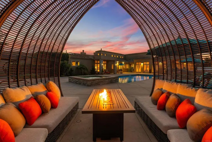 16775 Via Lago Azul, Rancho Santa Fe, California 92067
