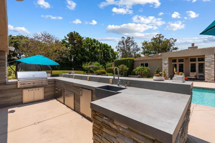 16775 Via Lago Azul, Rancho Santa Fe, California 92067