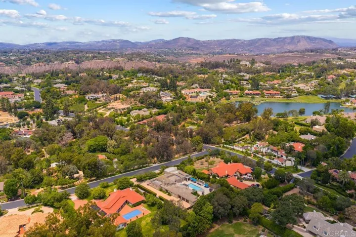 16775 Via Lago Azul, Rancho Santa Fe, California 92067