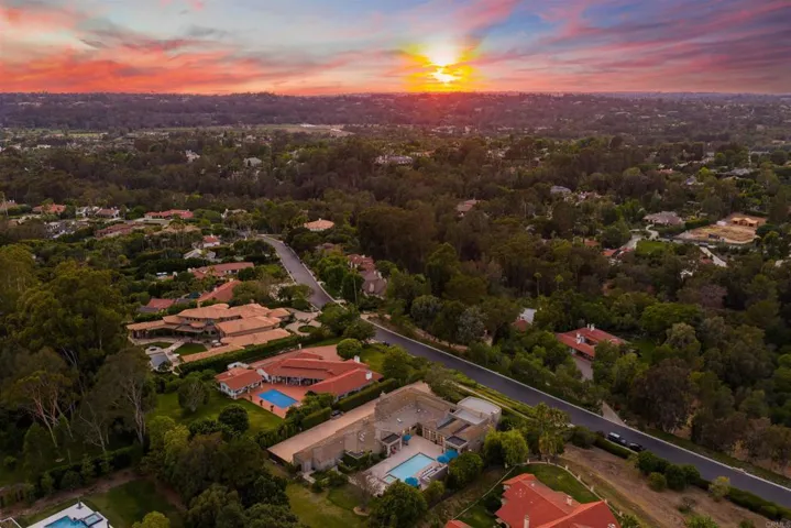 16775 Via Lago Azul, Rancho Santa Fe, California 92067