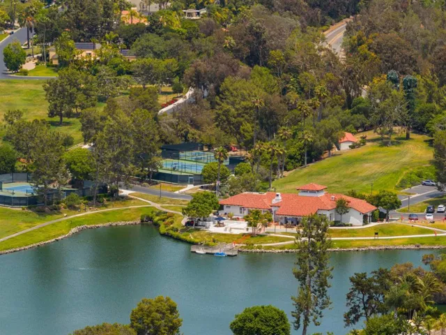 16775 Via Lago Azul, Rancho Santa Fe, California 92067