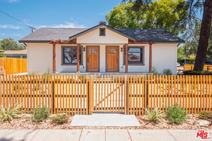 591 E 9th Street, Upland, California 91786