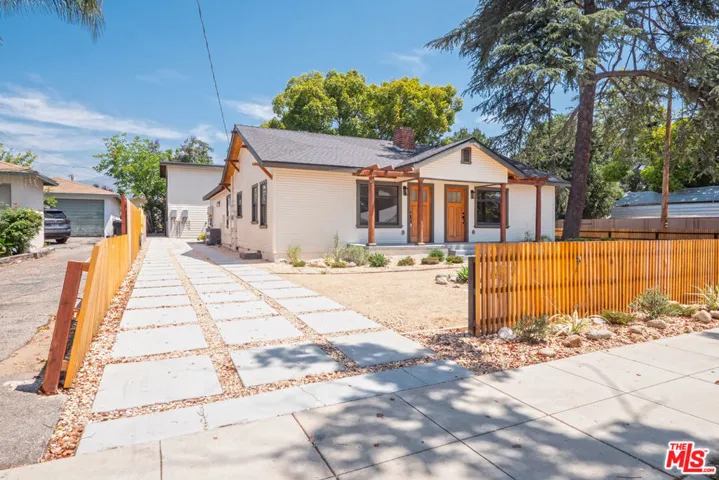 591 E 9th Street, Upland, California 91786