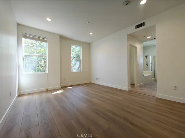 614 Timberwood, Irvine, California 92620