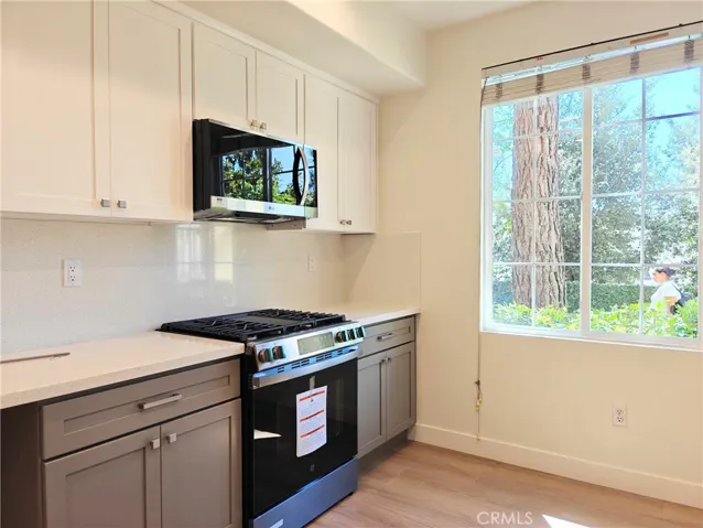 614 Timberwood, Irvine, California 92620