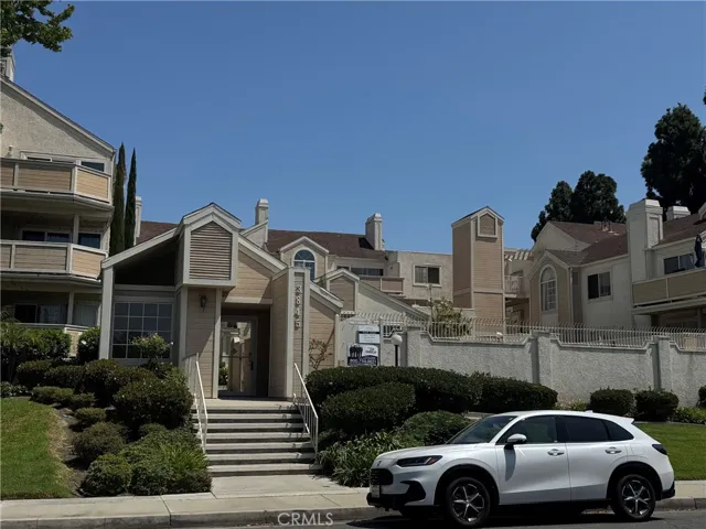3845 Farquhar, Los Alamitos, California 90720