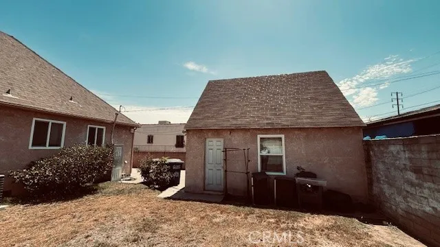 6014 Hereford, Los Angeles, California 90022