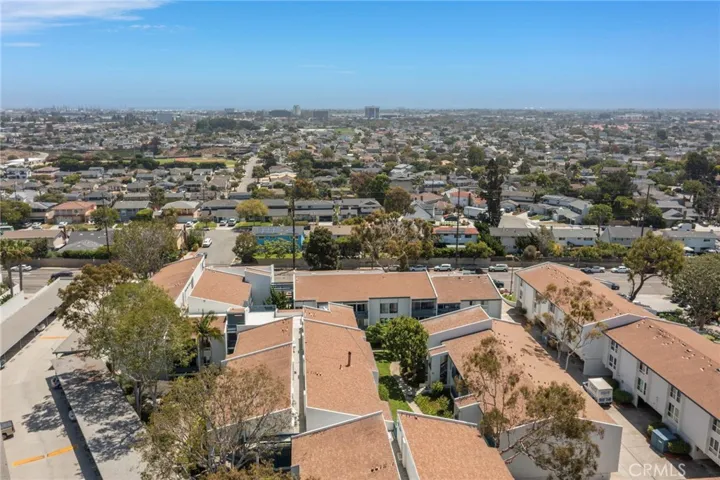 611 S Prospect Avenue 103, Redondo Beach, California 90277