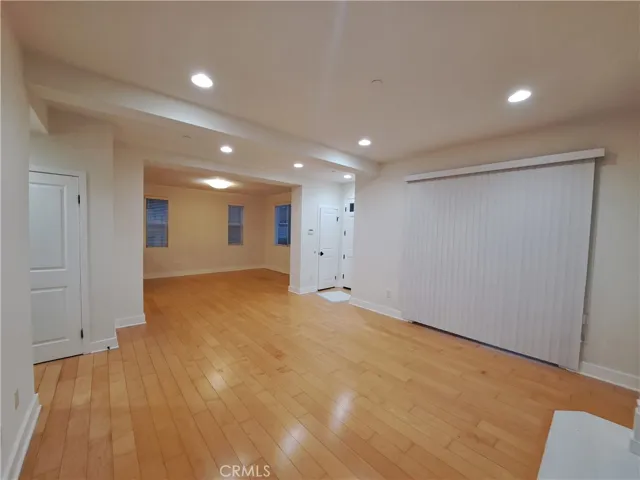 6300 Honolulu Avenue 101, La Crescenta, California 91214