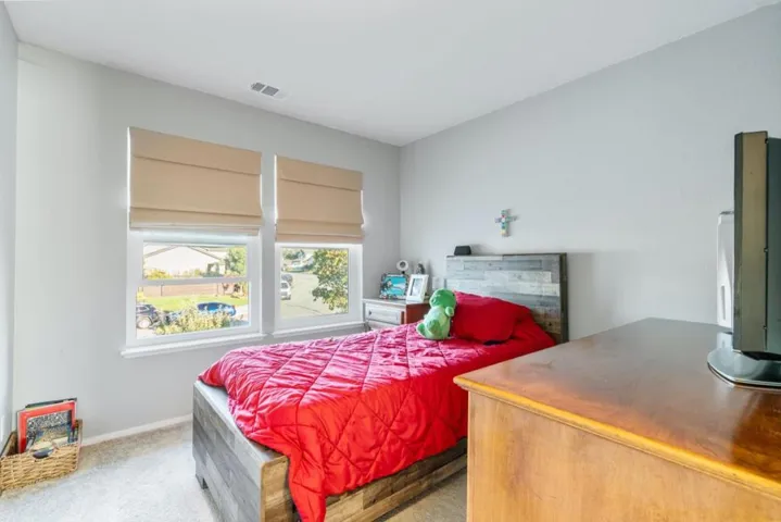 1090 Los Altos Drive, Hollister, California 95023