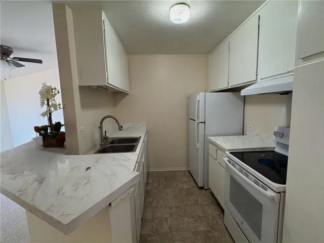 kitchen, new quartz counter tops