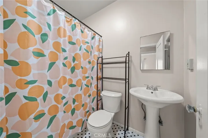 1136 Bennett, Long Beach, California 90804