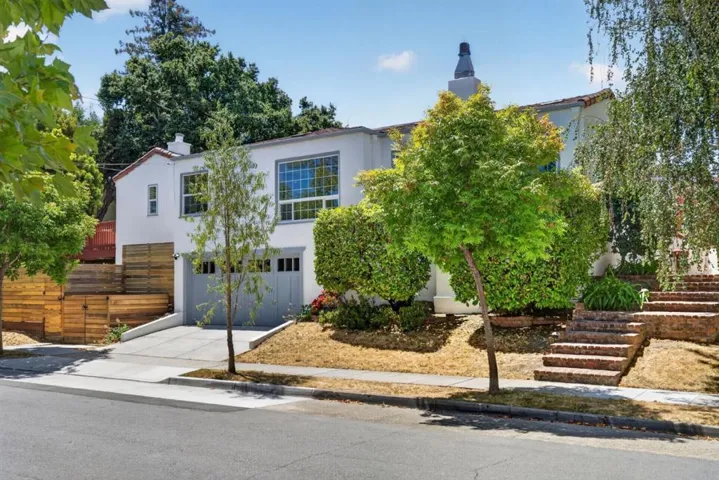 2201 Hillside Drive, Burlingame, California 94010
