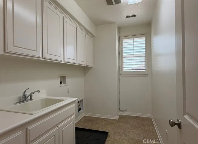 8359 Fiske, Corona, California 92880