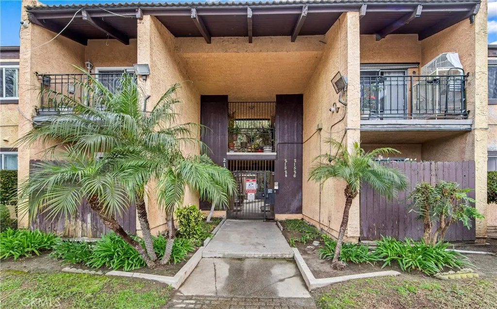 21522 Belshire 12