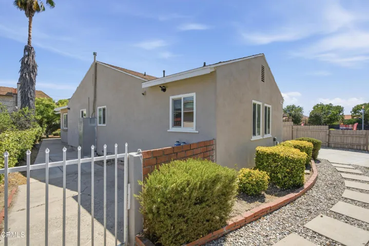 egpimaging_9000CallitaStreet_025_FLEXMLS