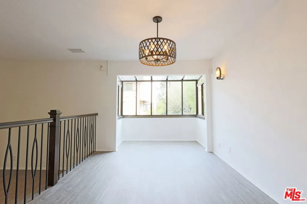 Thanksgiving Size Dining Room