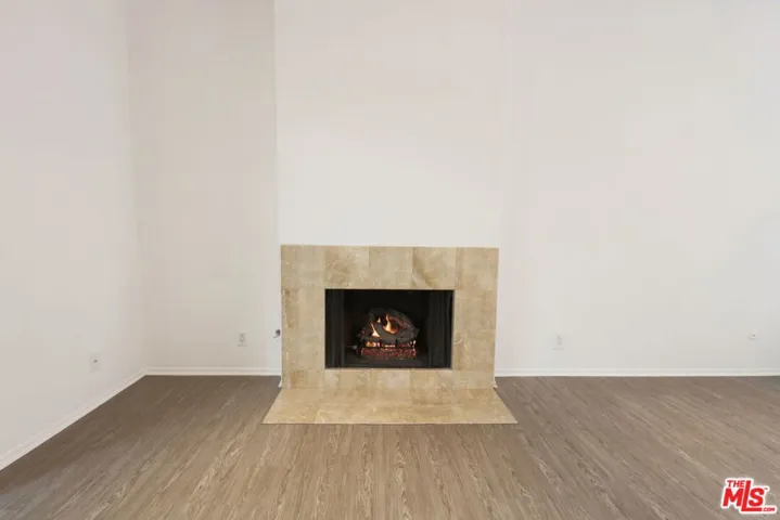 New Driftwood Gas Log