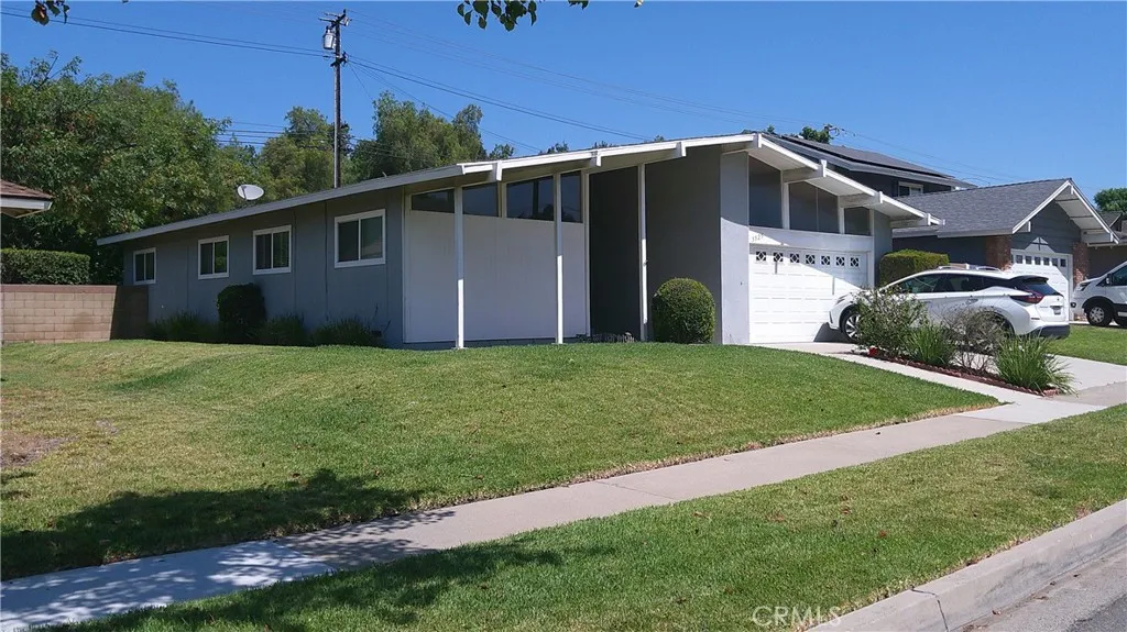 3525 Castle Rock, Diamond Bar, California 91765 — photo 4