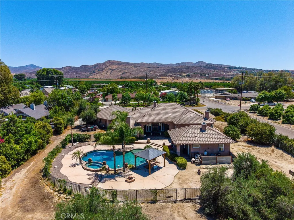 43000 Johnston, Hemet, California 92544 — photo 4