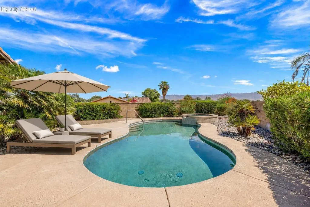 Milan Pool