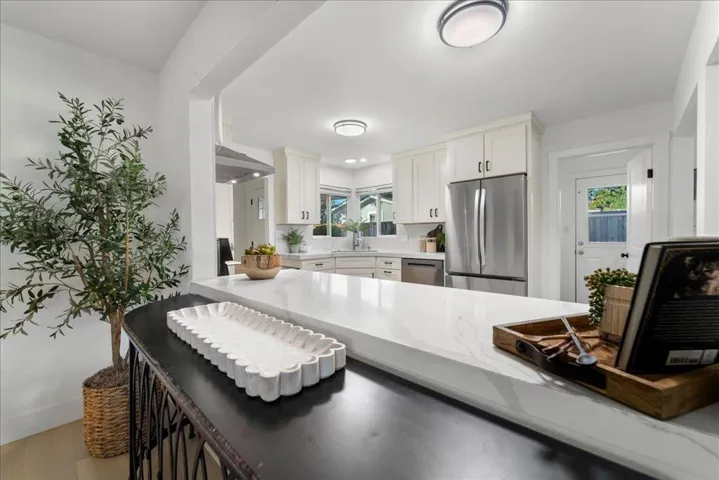 190 W Campbell Avenue, Campbell, California 95008