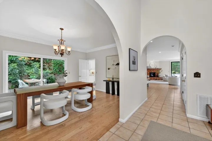 Dining Room 1