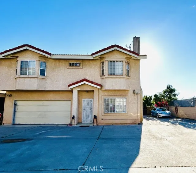 11711 Magnolia