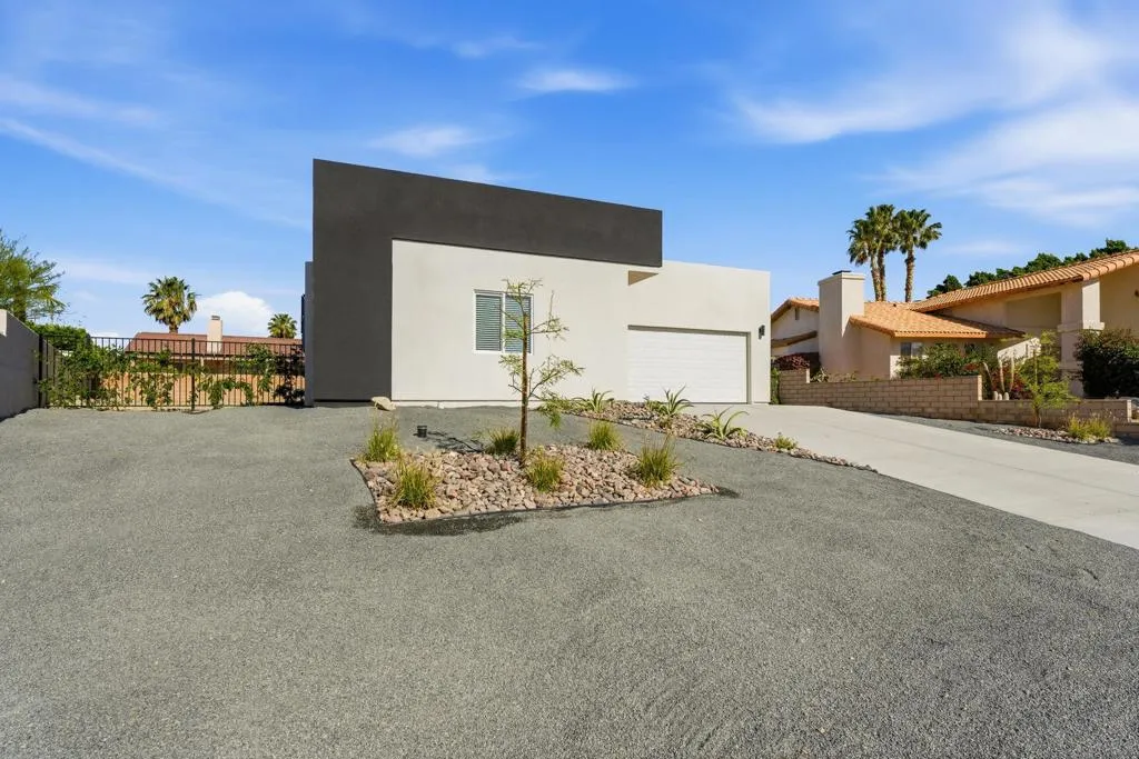 9740 Congressional Road, Desert Hot Springs, California 92240 — photo 4