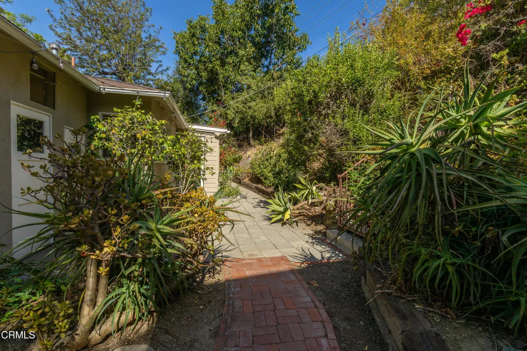 1425BRIX_FLEXMLS-1742