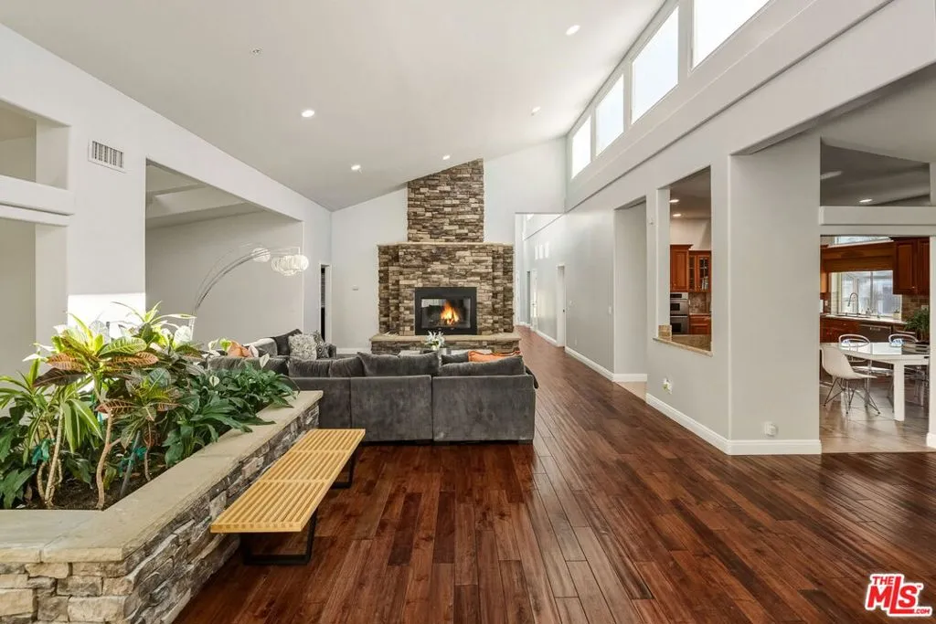 3699 Kanan Road, Agoura Hills, California 91301 — photo 4